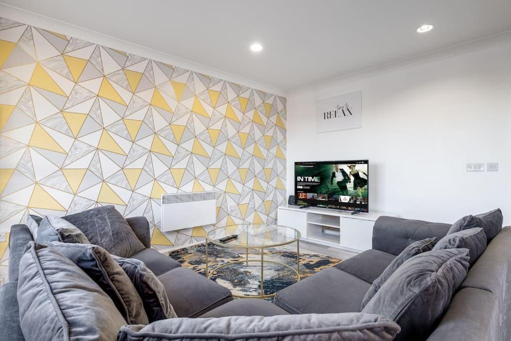 Ebra Stays - Luxury 2 Bedroom Apartment - Birmingham Extérieur photo